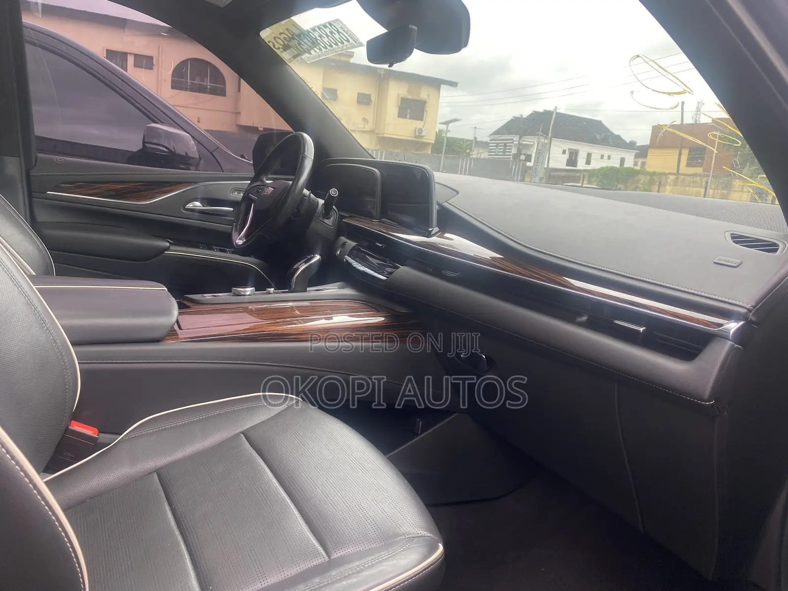 Cadillac Escalade 2022 Black
