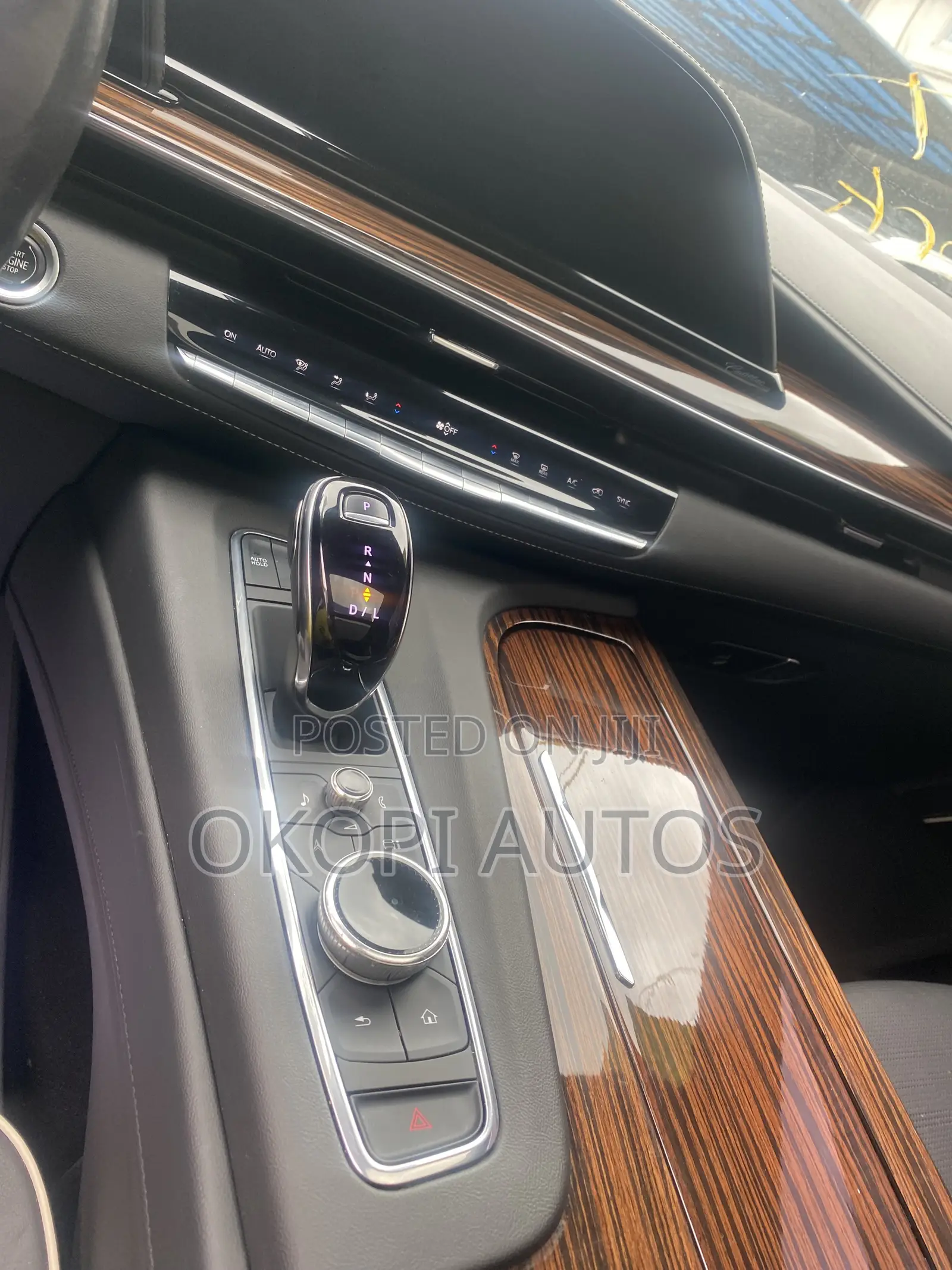 Cadillac Escalade 2022 Black