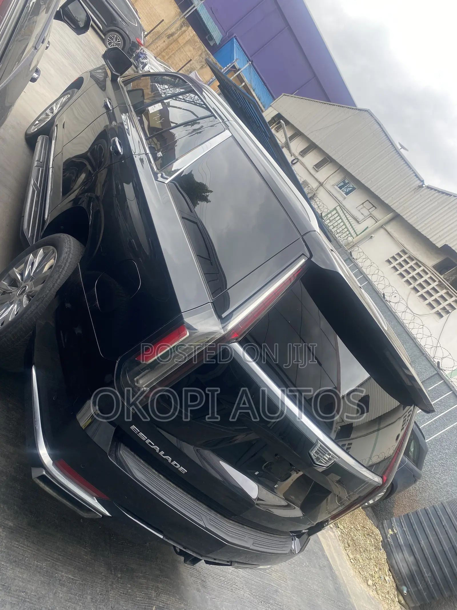 Cadillac Escalade 2022 Black