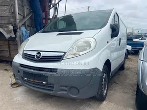 Opel Vivaro 2014 White