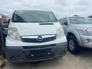 Opel Vivaro 2014 White
