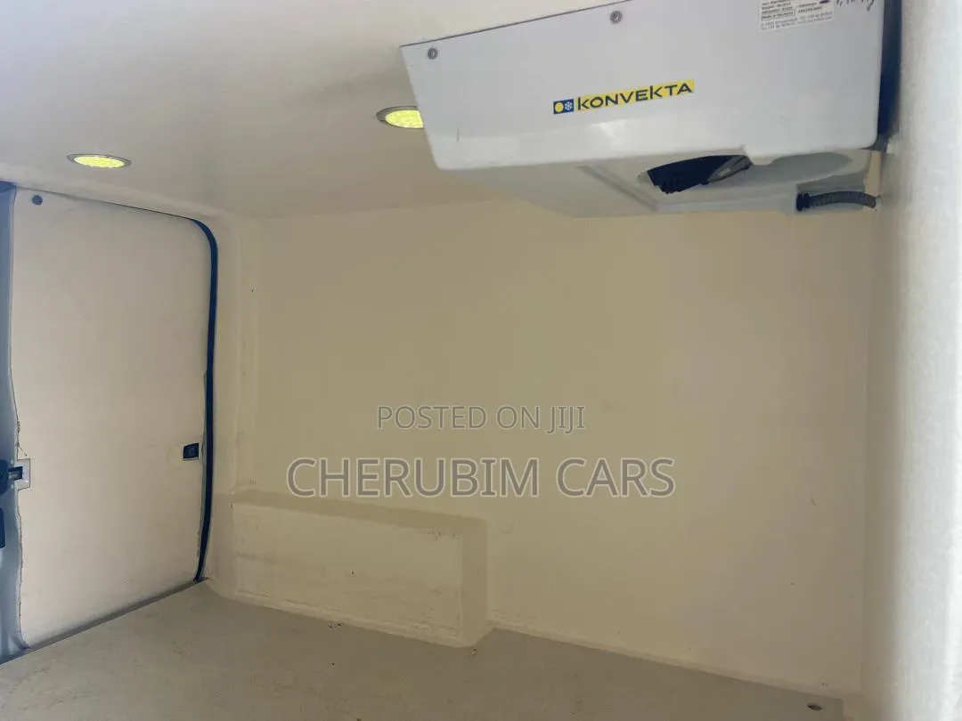 Opel Vivaro 2014 White