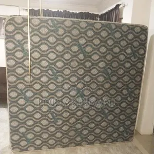 Mattress - Very Firm Heavy - Owner Relocating - Berger