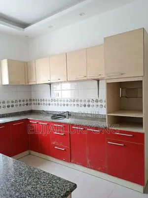 3bdrm Apartment in Admiralty, Lekki Phase 1 for rent