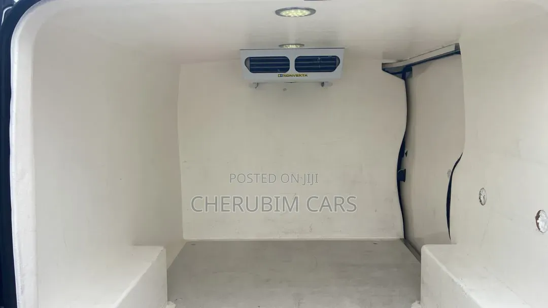 Opel Vivaro 2014 White
