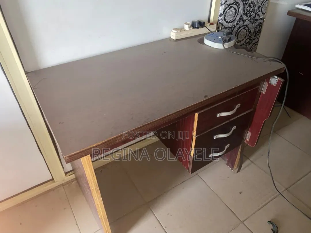 Office Wooden Table