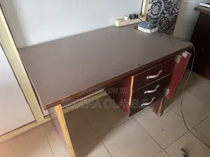 Office Wooden Table