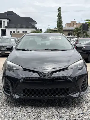 Toyota Corolla SE 4dr Sedan (1.8L 4cyl CVT) 2017 Black