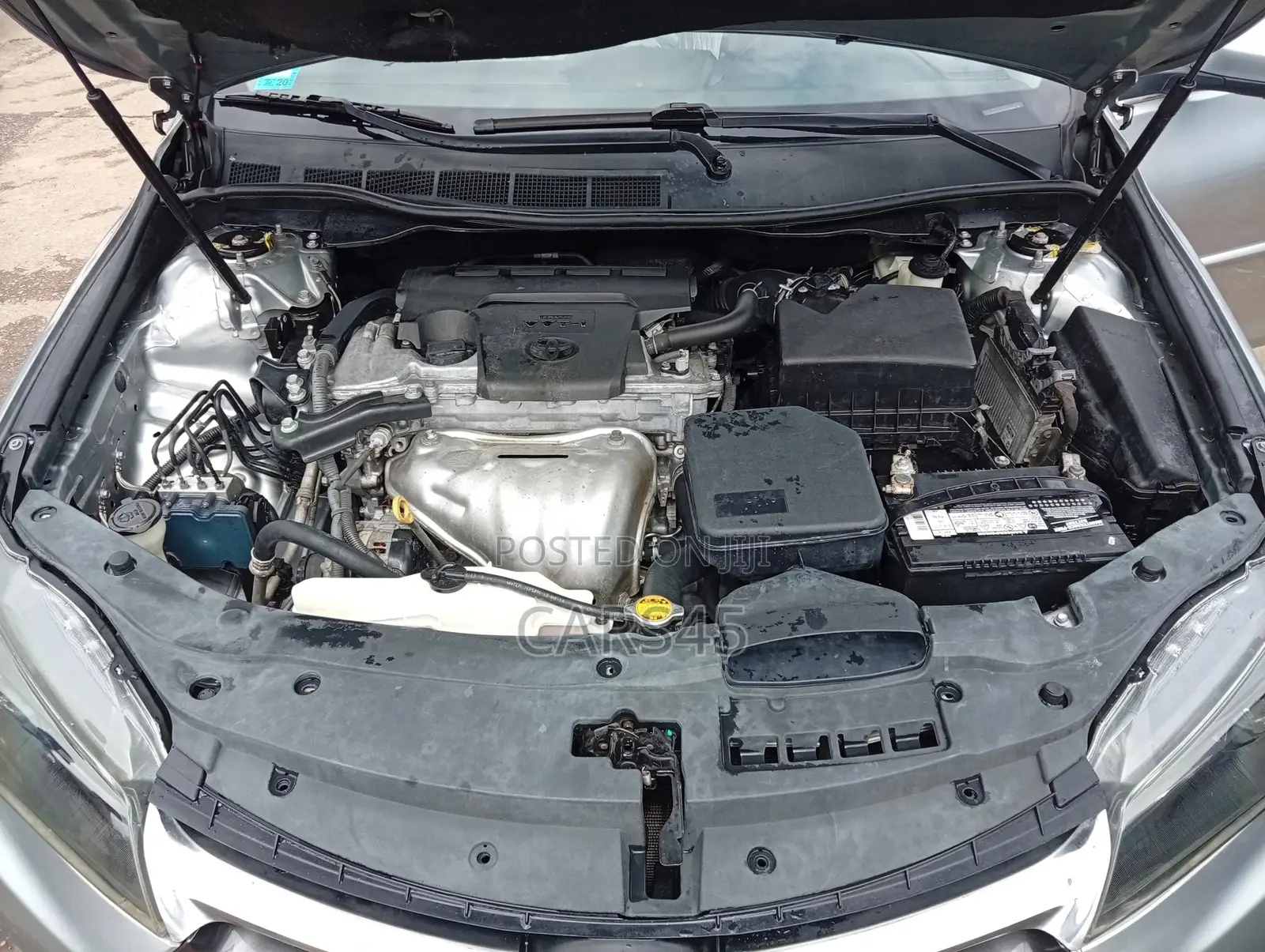 Toyota Camry 2015 Silver