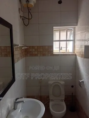 Furnished 2bdrm Block of Flats in Fo1 Main Kubwa for rent