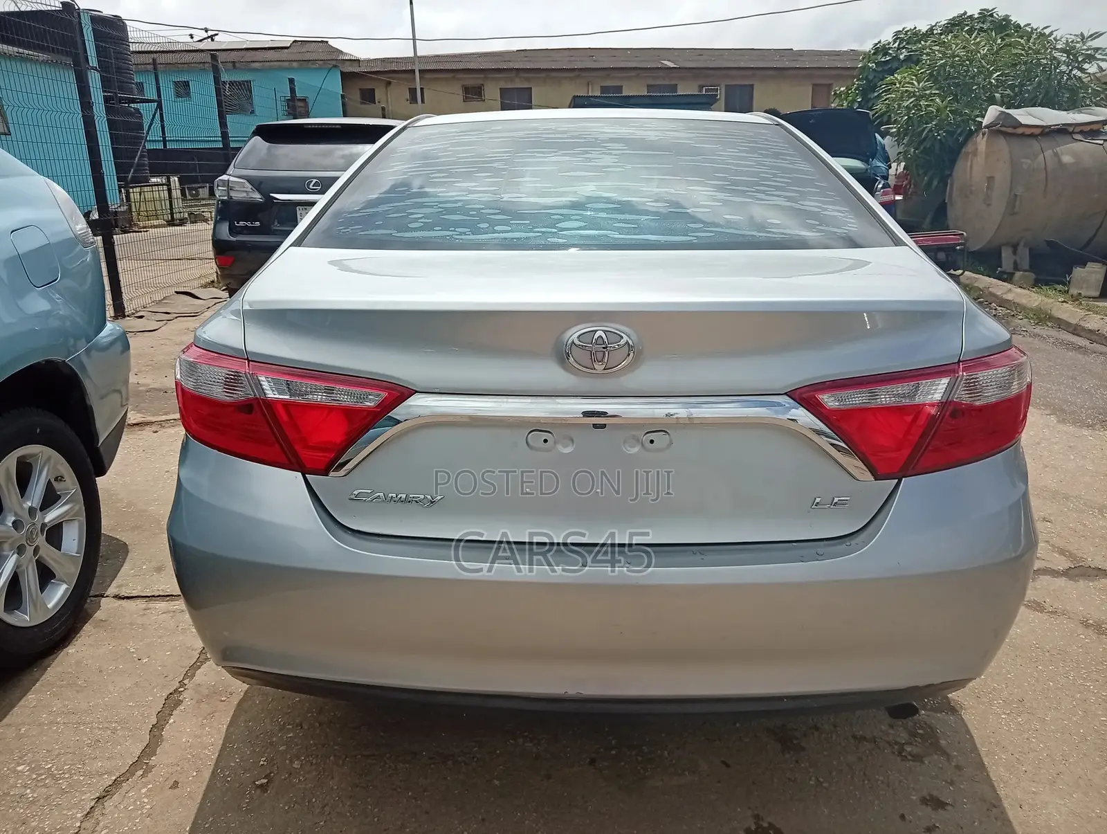 Toyota Camry 2015 Silver