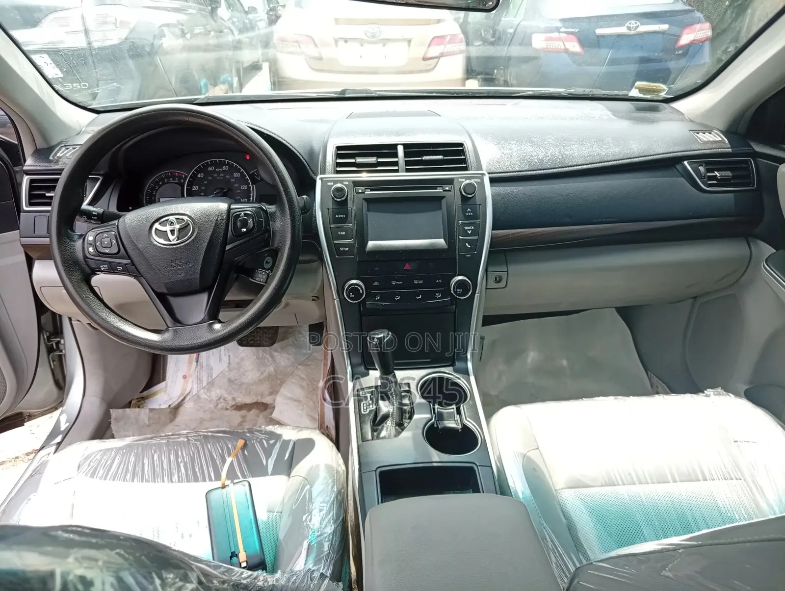 Toyota Camry 2015 Silver