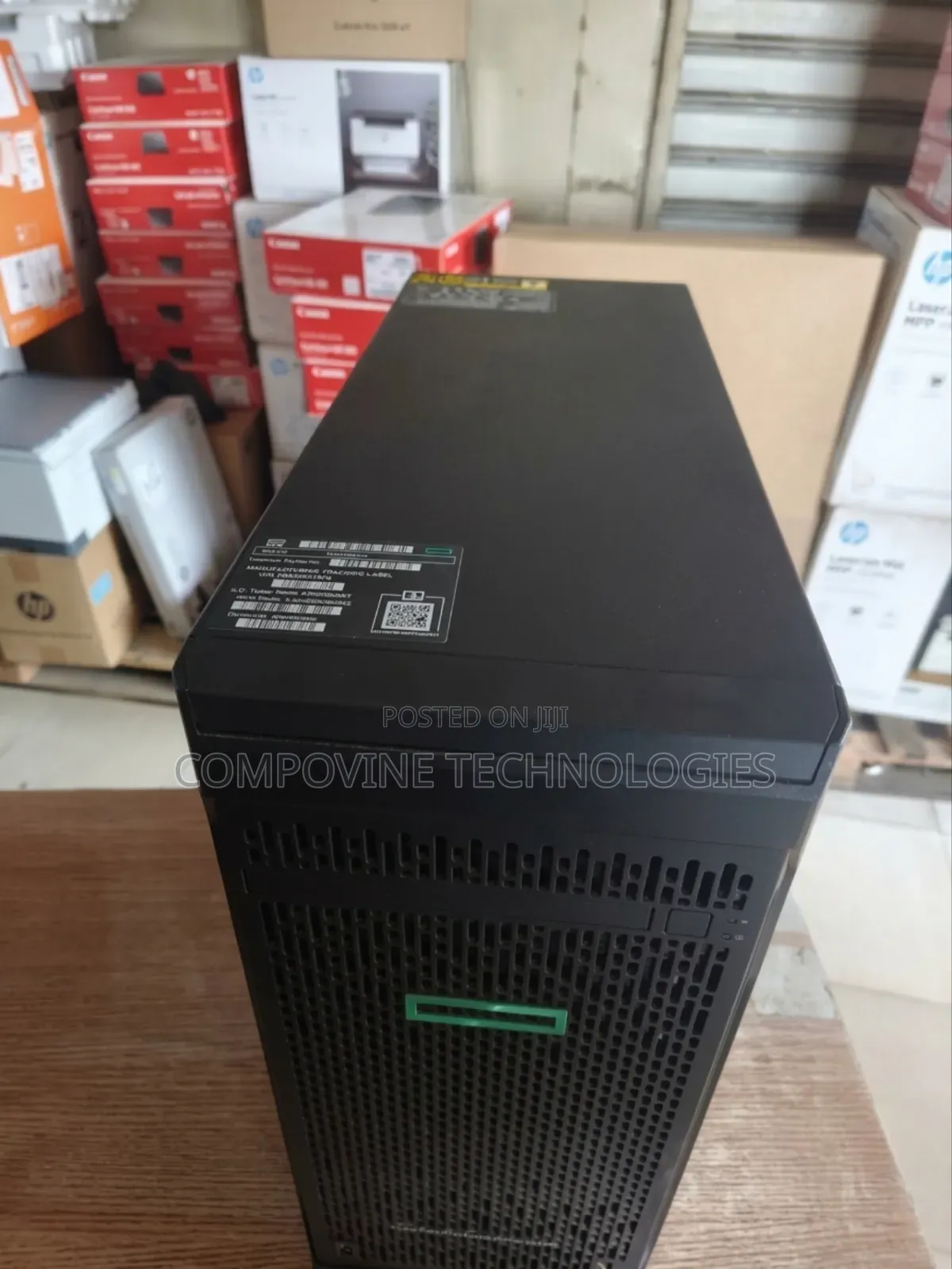 Server HPE ProLiant Compute DL110 Gen12 16GB Intel Xeon HDD 1T