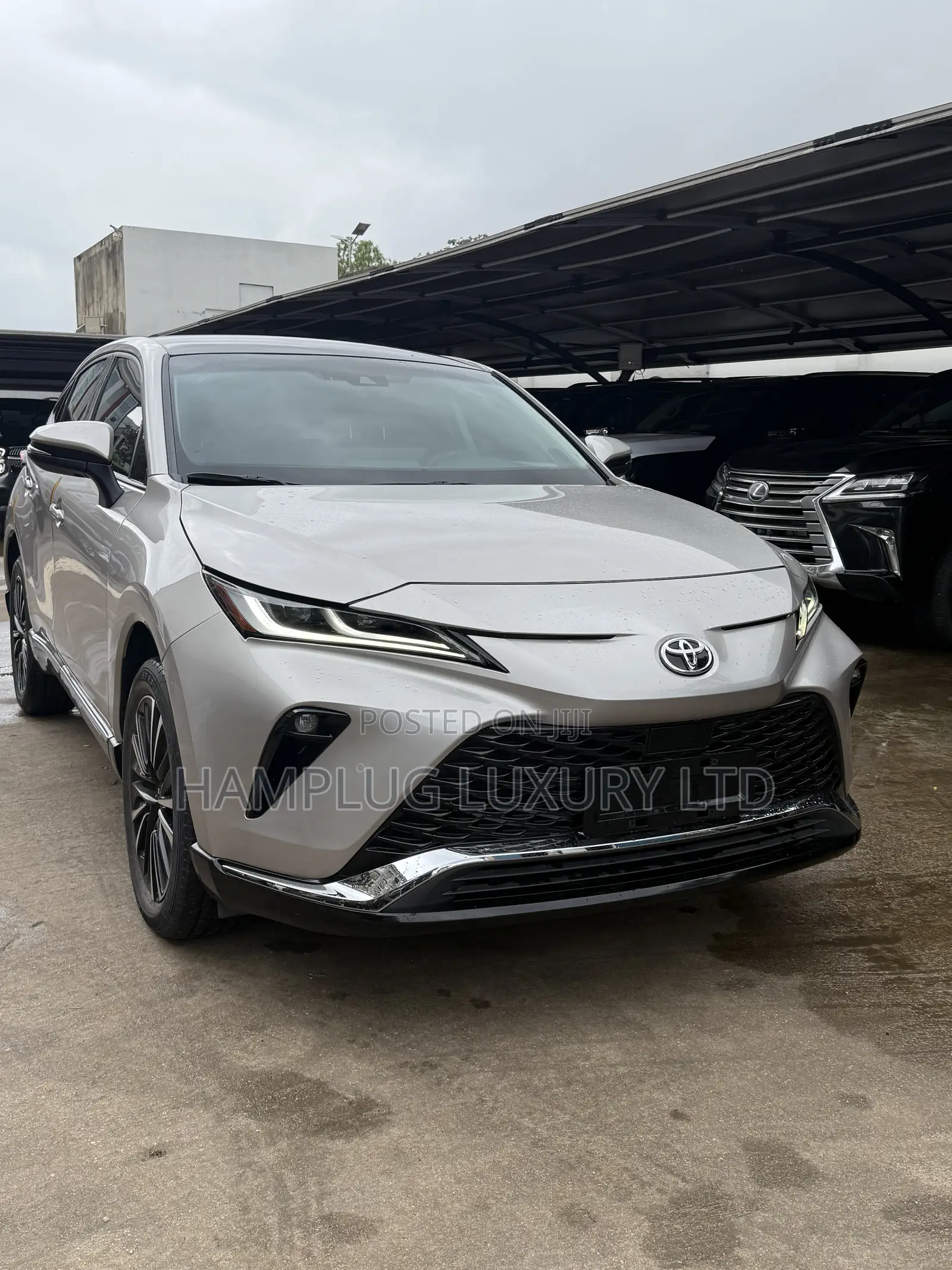 New Toyota Venza 2025 Silver