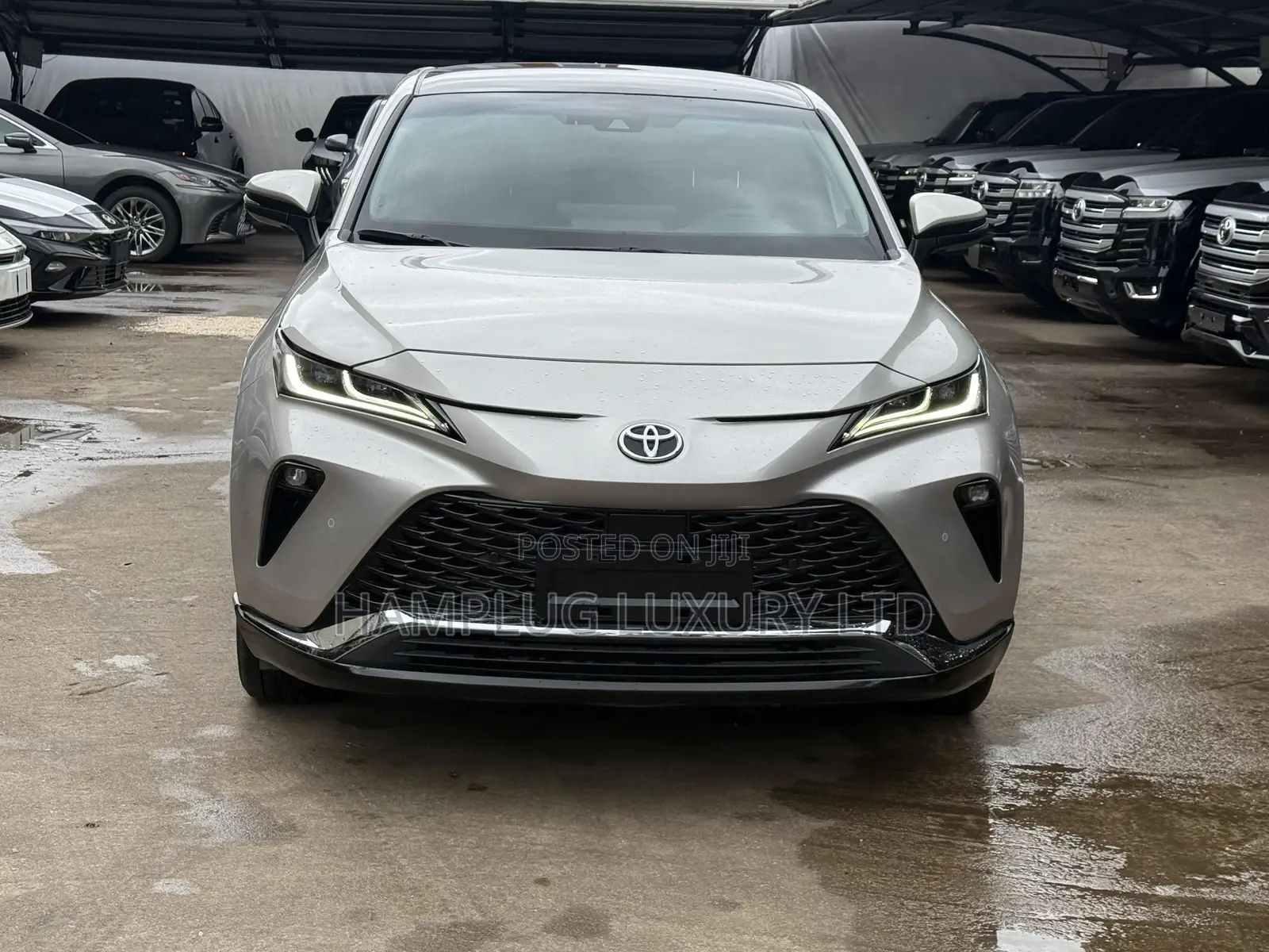 New Toyota Venza 2025 Silver