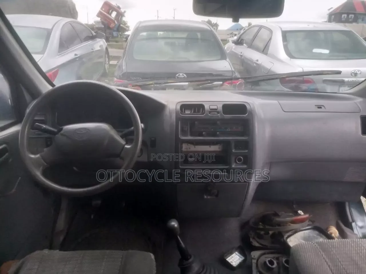 Toyota HiAce 1994 Green