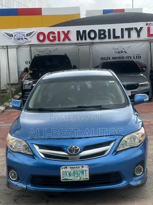 Toyota Corolla 2009 Blue