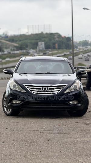 Hyundai Sonata Limited 2.0T Sedan (2.0L 4cyl 6A) 2013 Black
