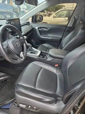 Toyota RAV4 2021 Black