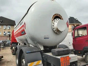 Gas Tank Truck