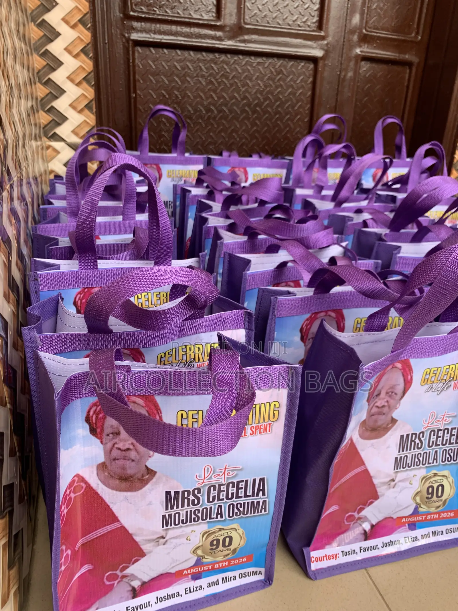 Affordable Souvenir Bags