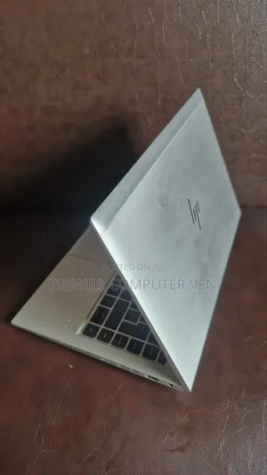 Laptop HP EliteBook 840 G7 8GB AMD Ryzen 5 SSD 256GB