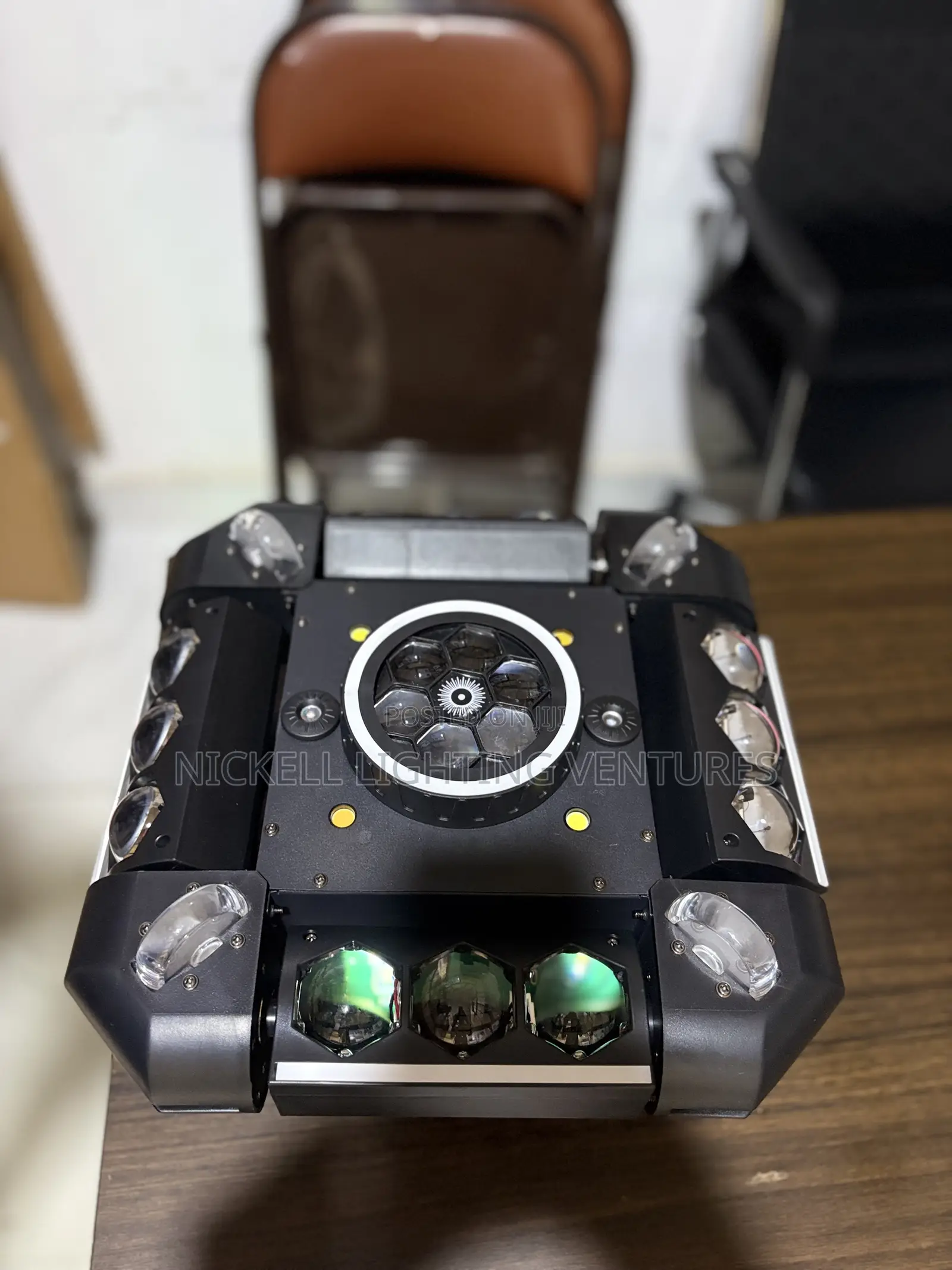 12 Storm Bee Eye Moving Head Light