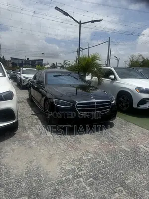 Mercedes-Benz S-Class 2022 Black