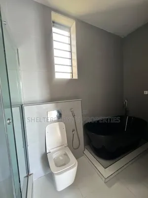 4bdrm Duplex in Ikota for rent