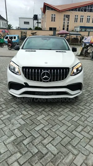 Mercedes-Benz GLE-Class AMG GLE 43 4MATIC 2016 White