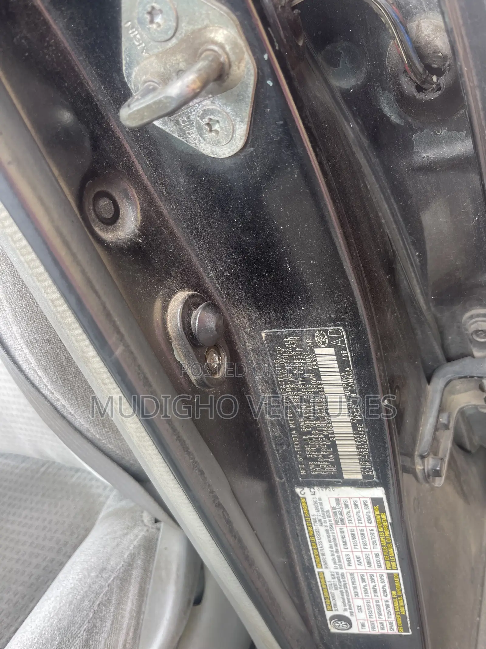Toyota Corolla LE 2006 Black