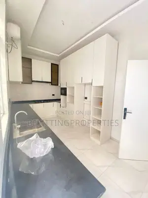 4bdrm Duplex in Ajah for sale