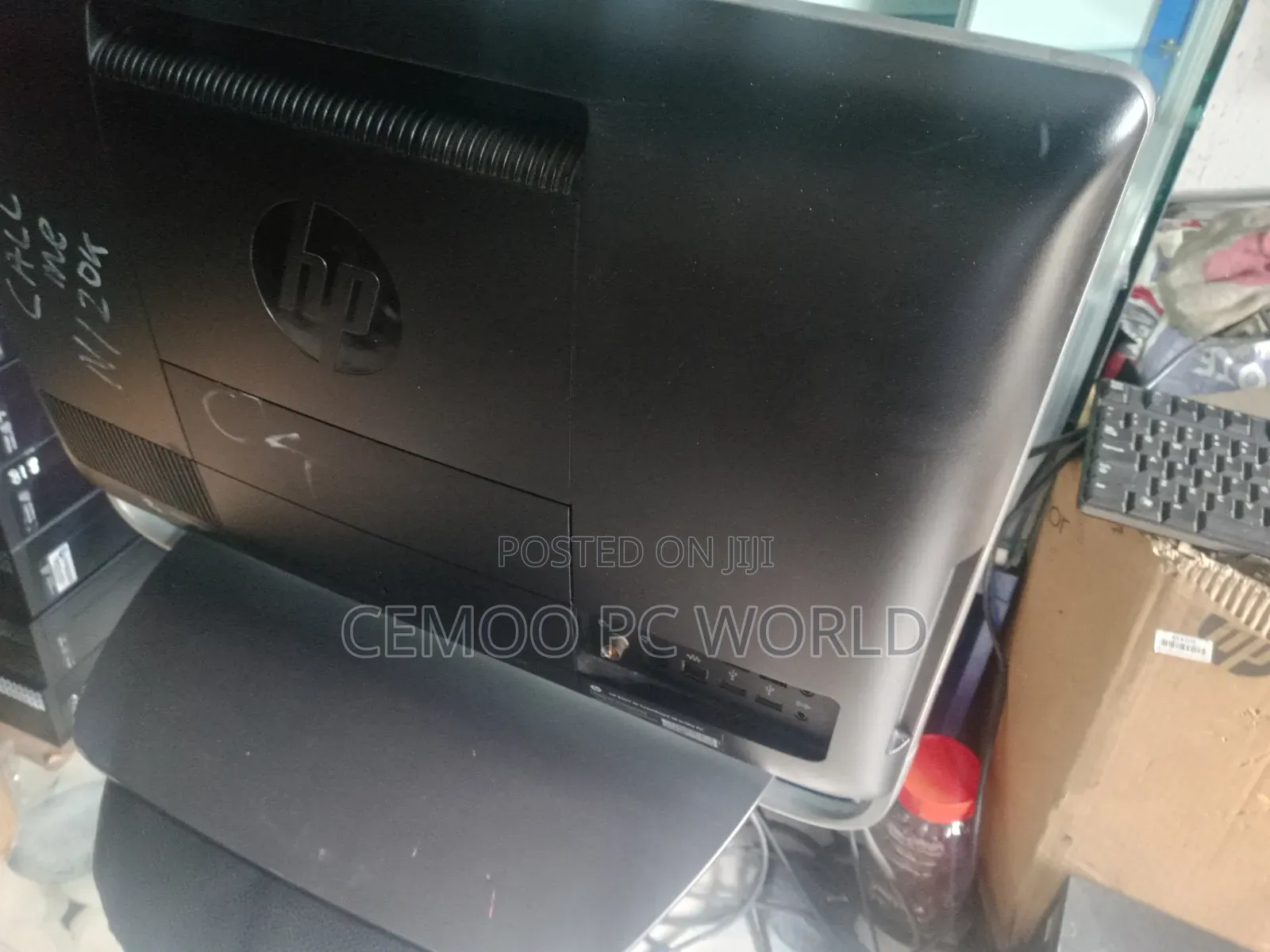 Desktop Computer HP Envy 8GB Intel Core i5 HDD 500GB