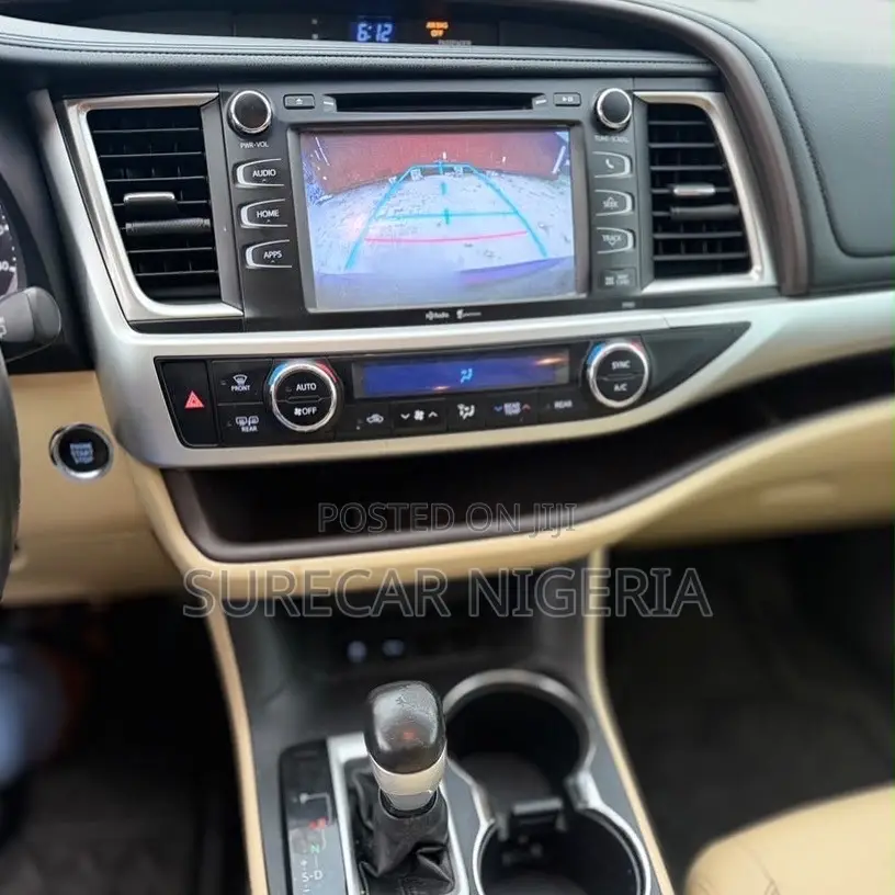 Toyota Highlander 2015 Red