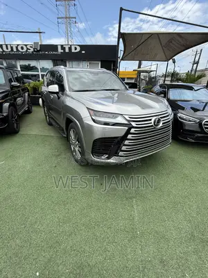 Lexus LX 2024 Silver