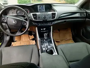 Honda Accord EX-L 4dr Sedan FWD (2.4L 4cyl 2A) 2017 Black