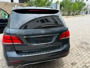 Mercedes-Benz GLE-Class 2016 Gray