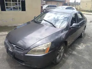 Honda Accord 2006 Gray