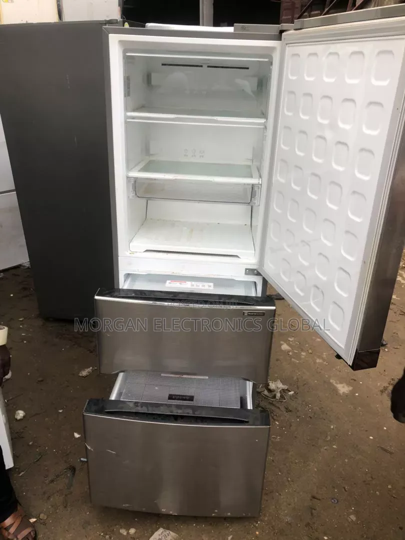 LG Smart Inverter Fridge