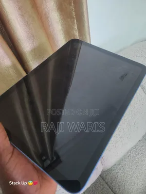 Apple iPad (2025) 128 GB Blue