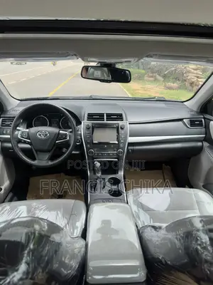 Toyota Camry XSE 4dr Sedan (2.5L 4cyl 6A) 2015 Gray