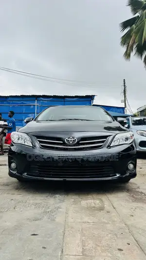 Toyota Corolla LE 4dr Sedan (1.8L 4 cyl 4A) 2009 Black