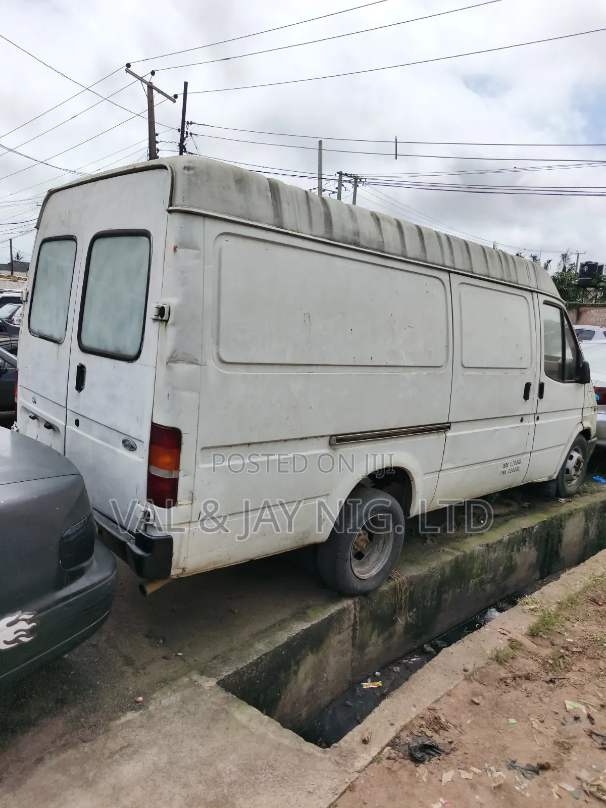 Ford Transit 2005 White
