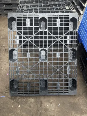 Plastic Pallet Engineered for Warehouses and Logistics