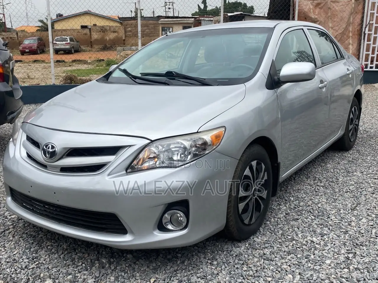 Toyota Corolla 2012 Silver