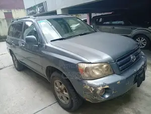 Toyota Highlander 2005 Blue