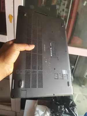 Laptop Dell Latitude 5500 8GB Intel Core i7 SSD 256GB