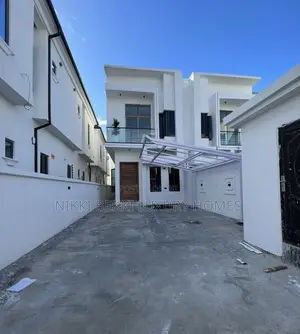 4bdrm Duplex in Luxury, Lekki for sale