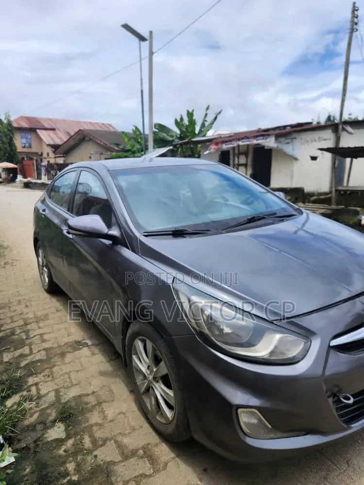 Hyundai Accent GS 2013 Gray