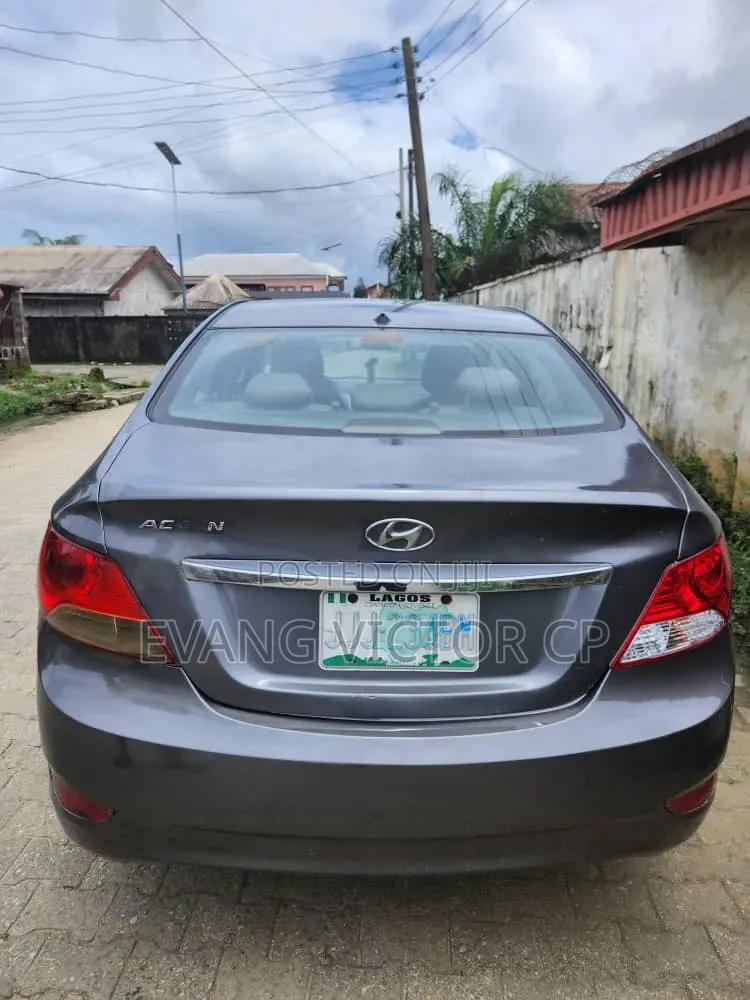 Hyundai Accent GS 2013 Gray